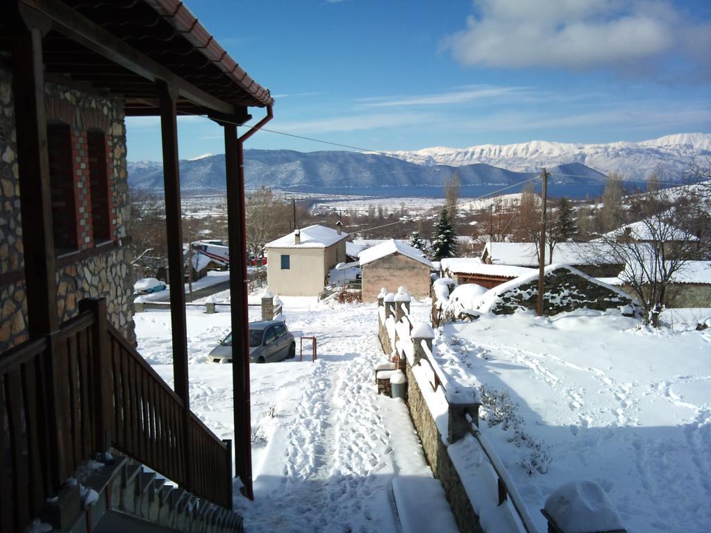 Varnous Hotel Agios Germanos Ruang foto