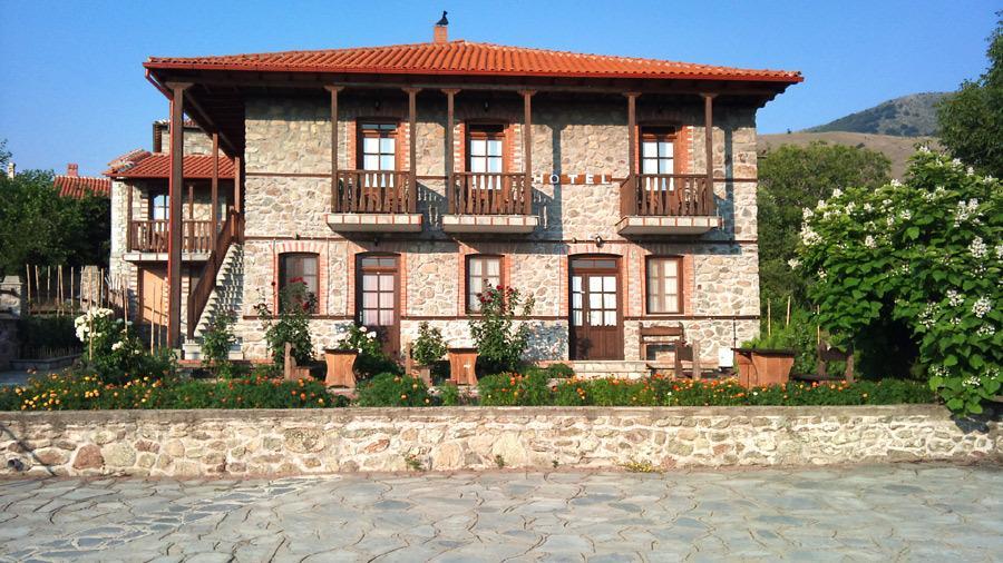 Varnous Hotel Agios Germanos Bagian luar foto